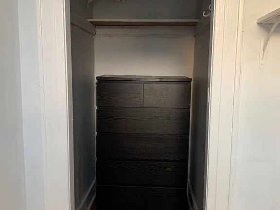 3rd image of 5969 61st St Floor 2