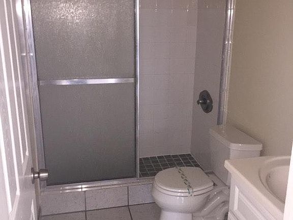 5th image of 1030 College View Dr