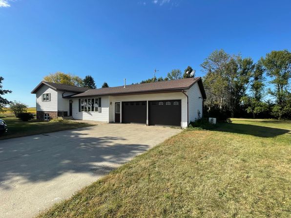 23637 Eagle Ave, Lucan, MN 56255