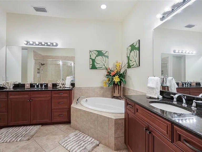 11072 Esteban Dr — Photo 11