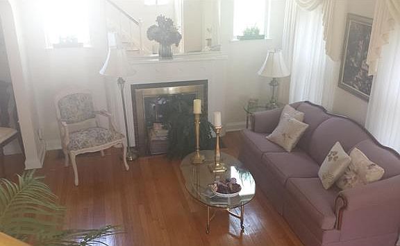 2nd image of 6916 Alberici Ave