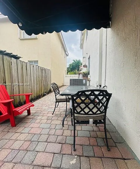 4318 NW 113th Pl — Photo 11