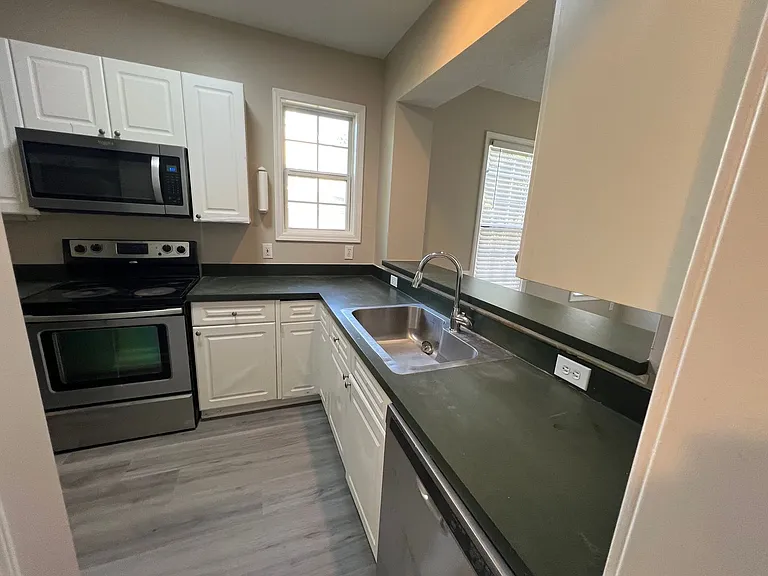 7706 Astoria Pl — Photo 6