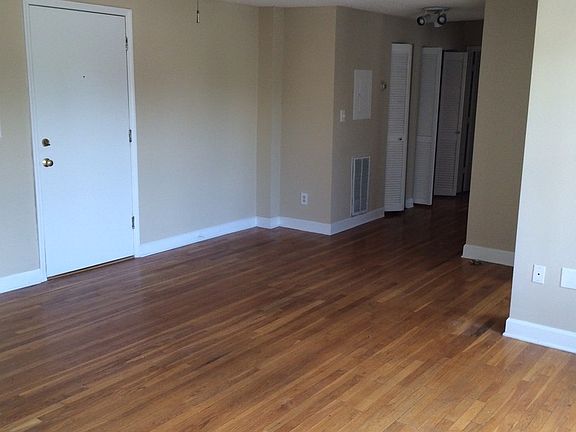 3rd image of 705 Piedmont Ave NE APT 35