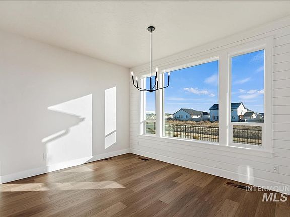 5th image of 6578 W Los Flores Dr