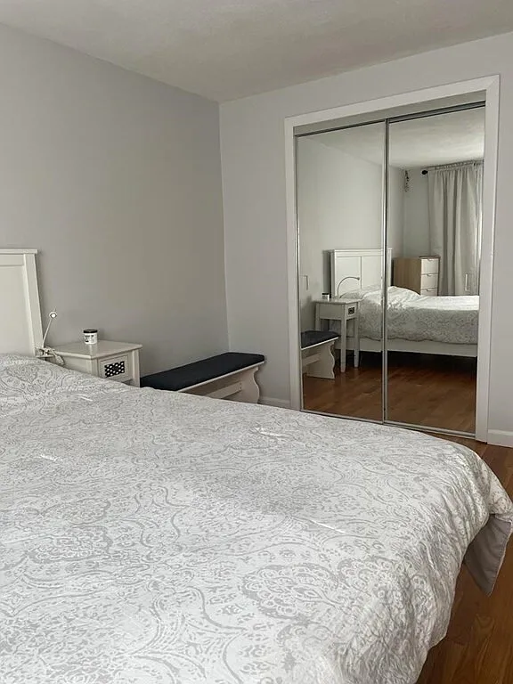 34 Bryon Road - 3 — Photo 2