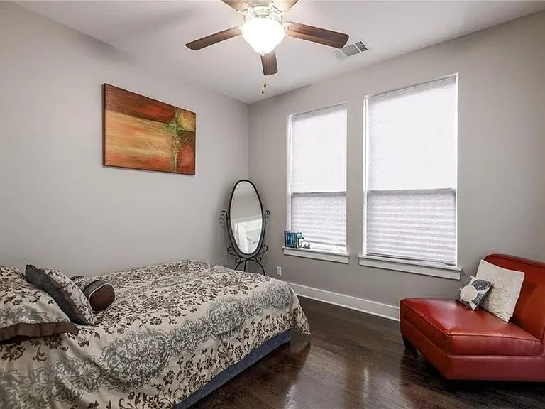 1110 Concordia Ave — Photo 21