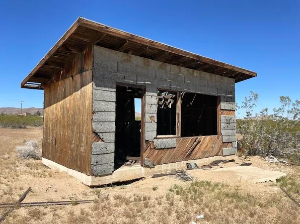 216 Jesse Rd, Landers, CA 92285