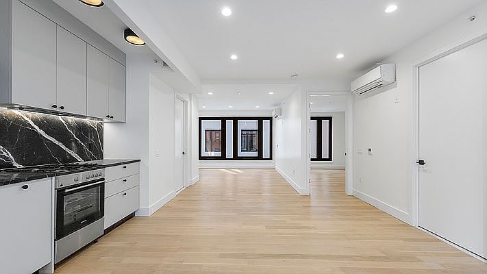 1st image of 250 Gold St #455