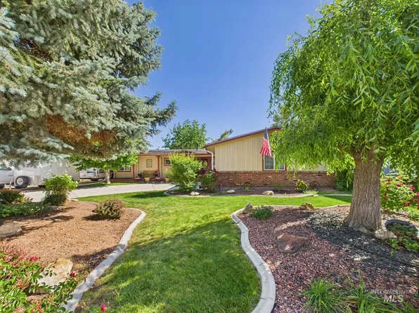 4960 N Sunderland Dr, Boise, ID 83704