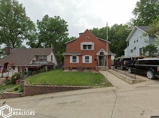 20 Sunnyside Dr, Fort Madison, IA 52627