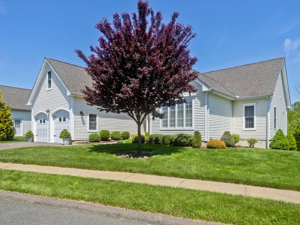 74 Boysenberry Court #74, Suffield, CT 06078