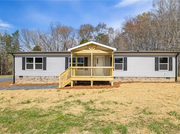 153 Mosley Loop, Madison, NC 27025