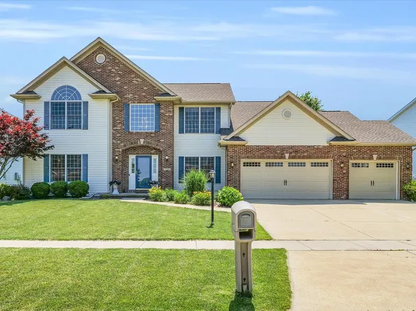 2509 Hallbeck Dr, Champaign, IL 61822