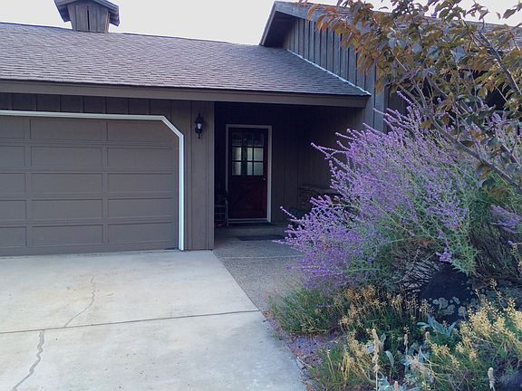 Garage & Mudroom Entry