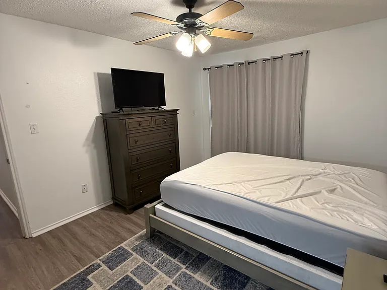 1202 Thorpe Ln #702 — Photo 12