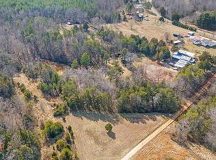 108 Tweedy Ln, Appomattox, VA 24522