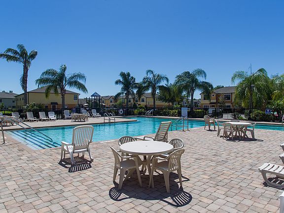 Community Pool w/Brick Paver