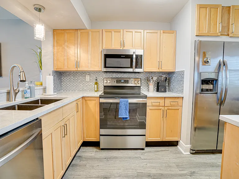 10044 S Ocean Dr #905 — Photo 7