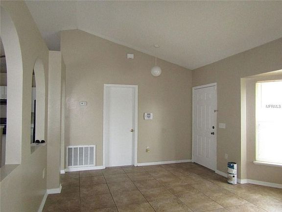 3rd image of 403 Martigues Dr