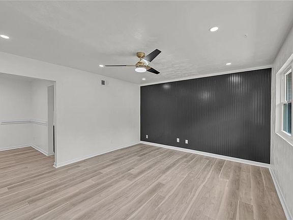 3rd image of 1109 Santeetlah Ave