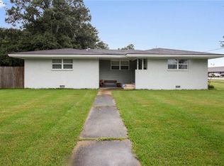 617 N Lightner Ave, Iowa, LA 70647