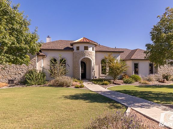 2nd image of 802 Ashford Dr