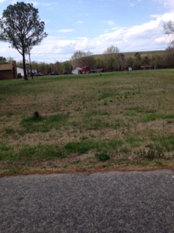 1st image of 1704 Martin Luther King Dr