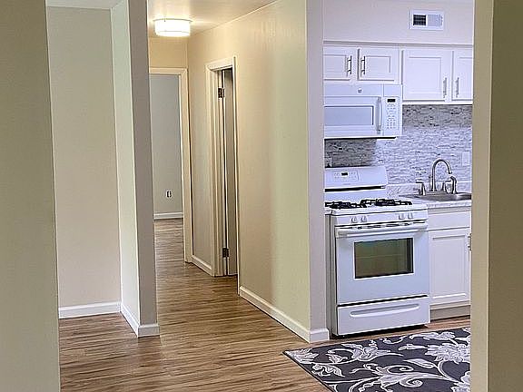 Hallway & Kitchen