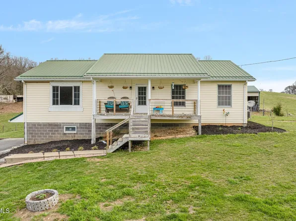 160 Logan Chapel Rd, Fall Branch, TN 37656