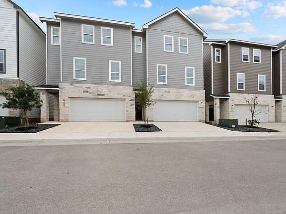 3rd image of 21503 Sir Walter Ln