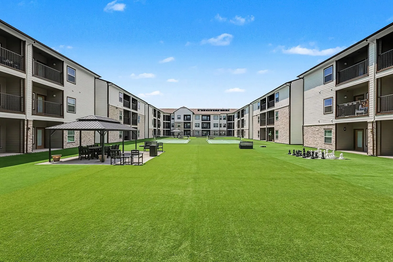 Park Residences Plano 55+ Cottages & Apartments — Photo 1