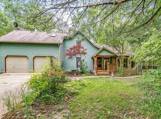 9480 E Gilmore Ridge Rd, Nashville, IN 47448