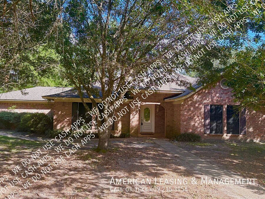1st image of 321 Whitworth Ln