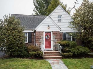 141 Hartwich St, Maywood, NJ 07607