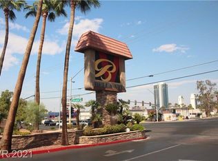 5422 River Glen Dr UNIT 372, Spring Valley, NV 89103