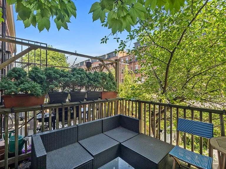 45 Rutland St #2 — Photo 12