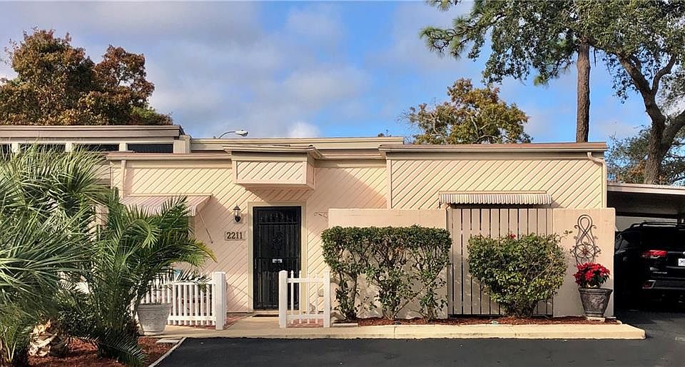 1st image of 2211 Pinewood Villas Dr