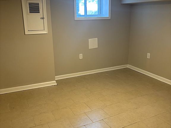 5th image of 1831 E Lafayette Ave