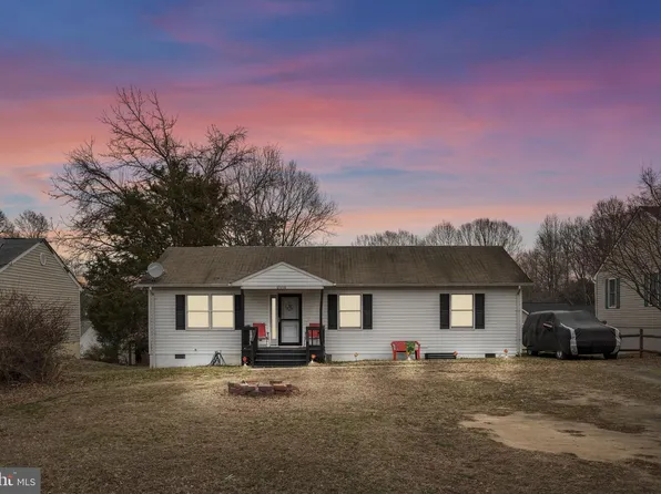 514 Albrough Blvd, Colonial Beach, VA 22443