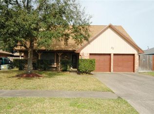10303 Kirkhill Dr, Houston, TX 77089