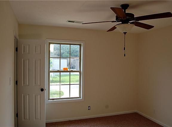 3rd image of 883 Branch Bnd