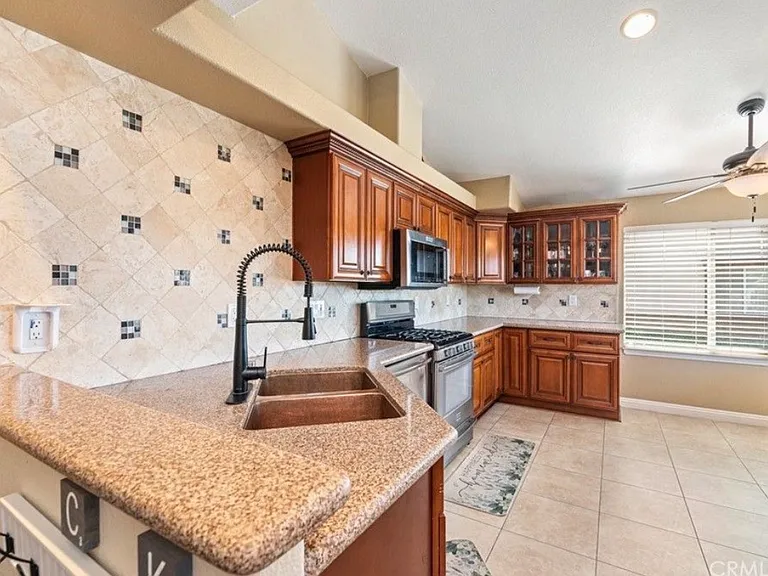 331 Brotherton Gln — Photo 6