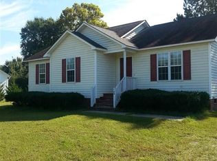 109 Yellow Stone Ln, Smithfield, NC 27577