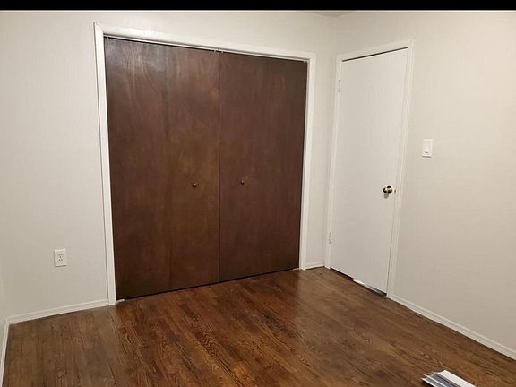 4th image of 171 Perry Ave #1