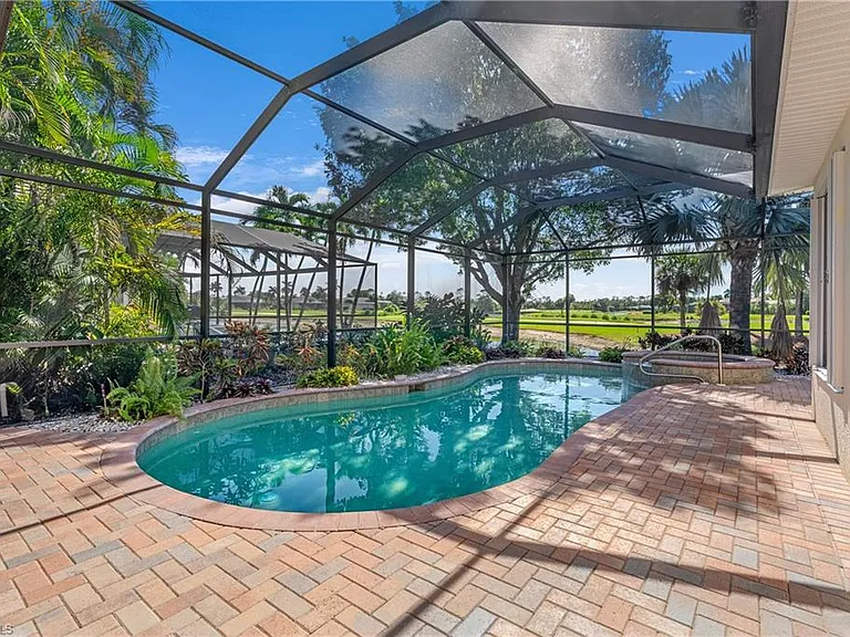 4923 Cerromar Dr — Photo 13