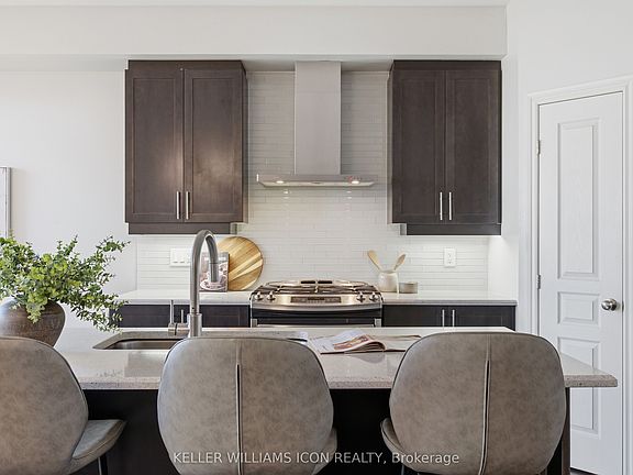 5th image of 636 Tennant Way