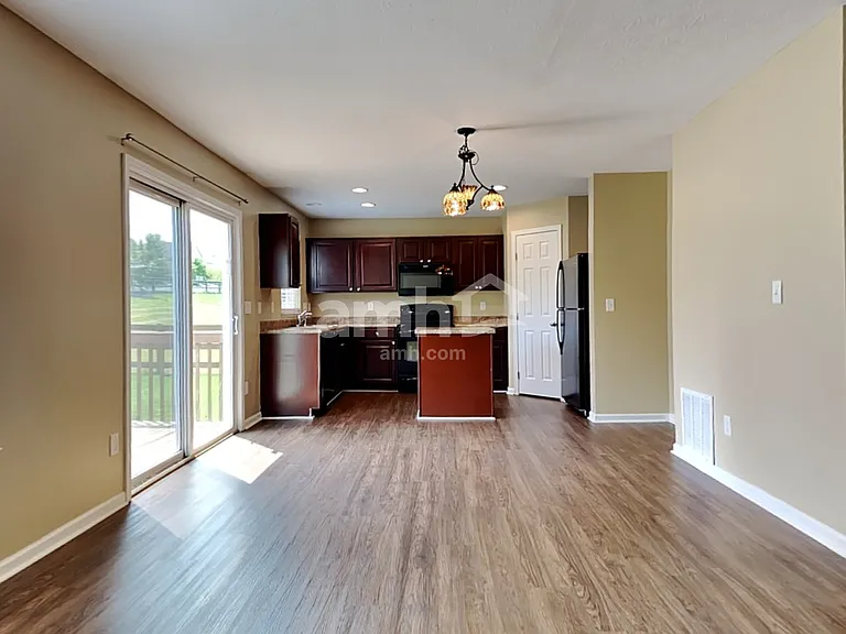 1164 Turfway Ct — Photo 5