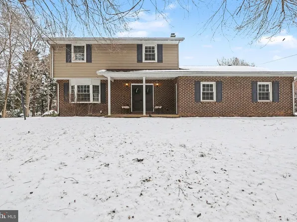 1006 Sheffield Ave, Mechanicsburg, PA 17055