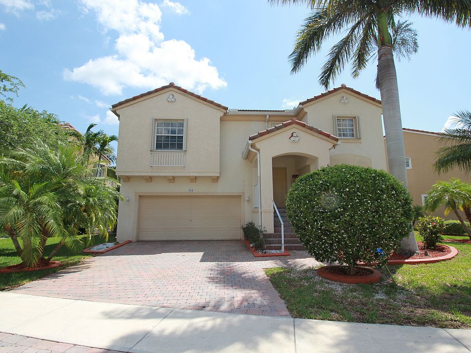 1st image of 741 NW 127th Ave
